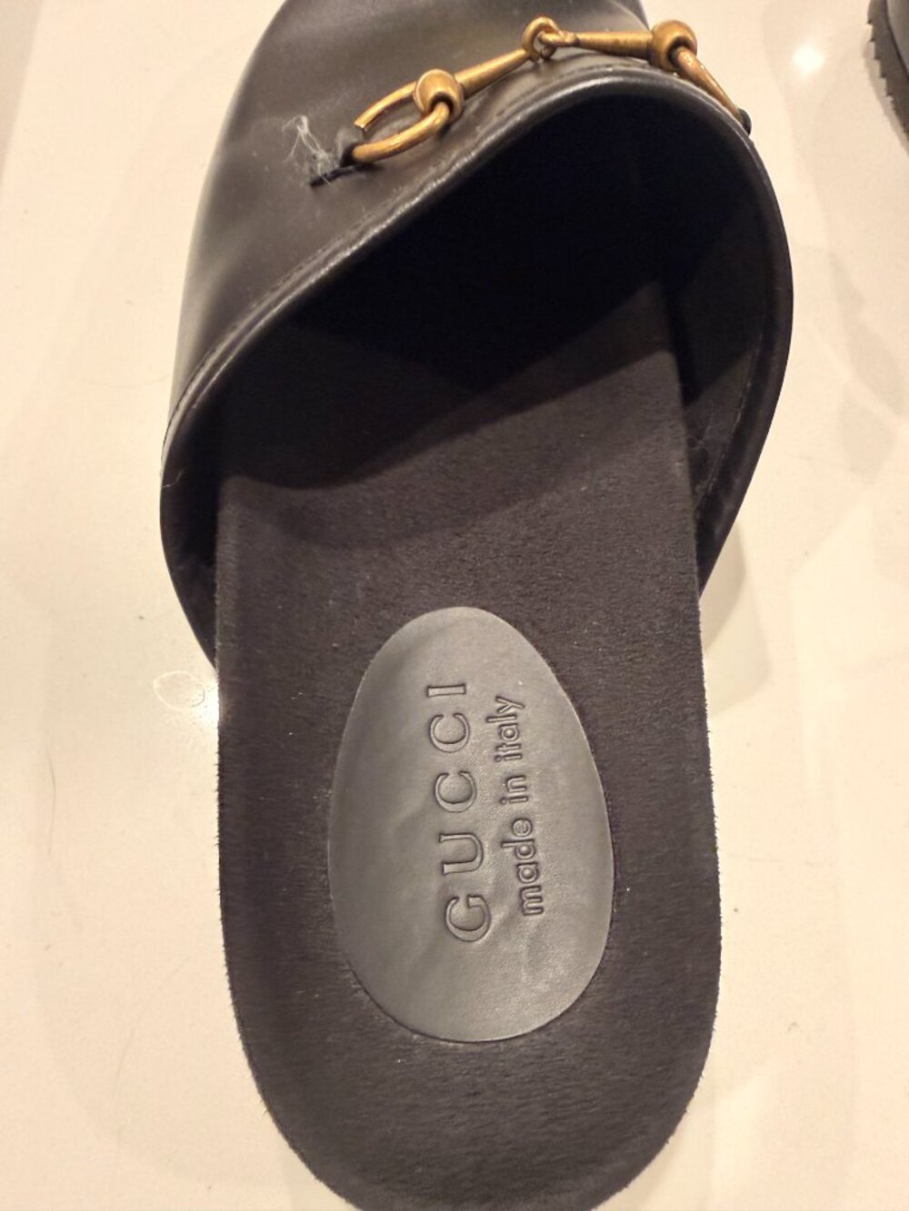 Authentic Black Leather Gucci Slides - Picture 4 of 7